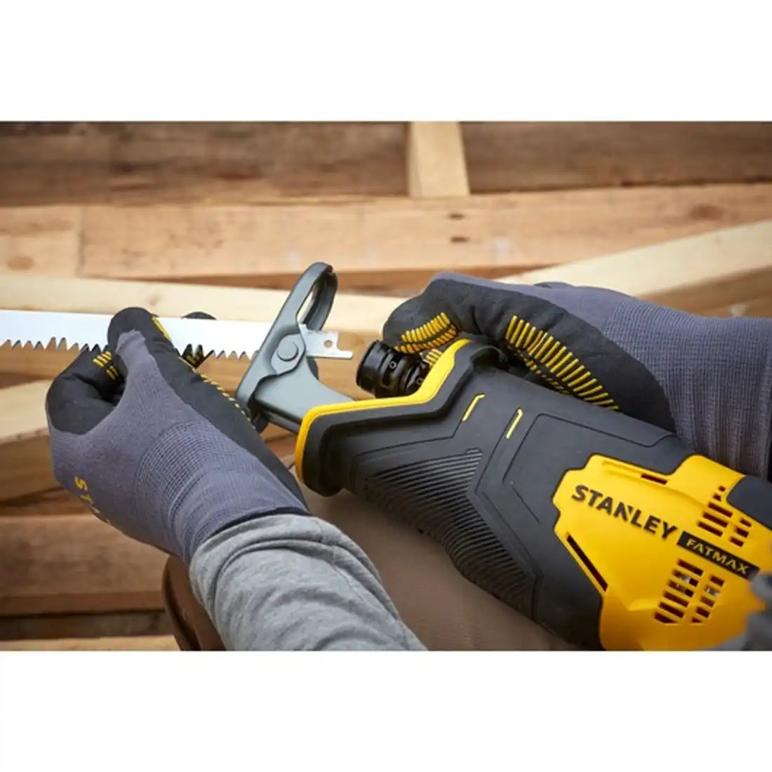 Stanley SFMCS300D1K-GB Fatmax V20 Reciprocating Saw 18V with 1 x 2.0Ah Lithium-Ion Batteries and Kit Box Stanley SFMCS300D1K-GB Fatmax V20 Reciprocating Saw 18V with 1 x 2.0Ah Lithium-Ion Batteries and Kit Box