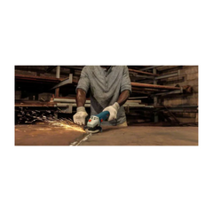 Bosch Professional Angle Grinder 710W GWS 700 - Slide 3