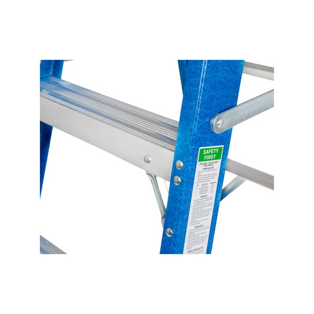 Gazelle 3ft Fiberglass Step Ladder (0.9m) G3003