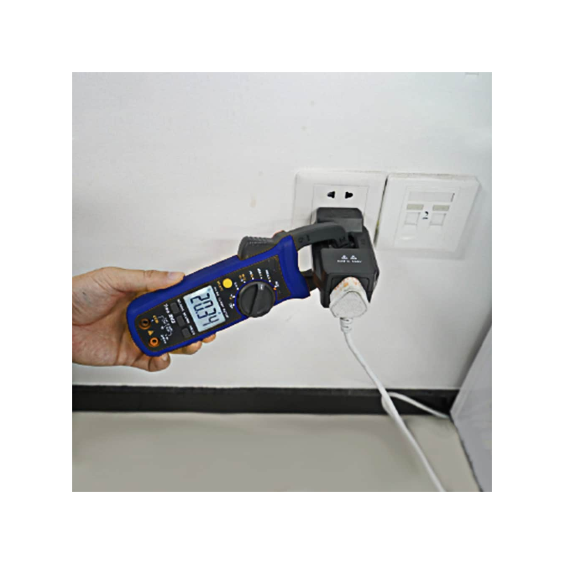 Gazelle True RMS AC/DC Digital Clamp Meter 600A G9205