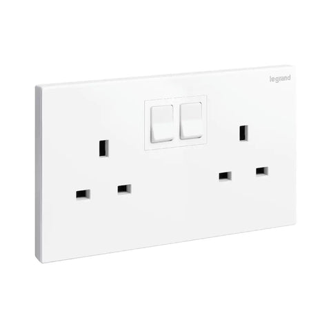 Legrand Galion 2 Gang 13A BS Switched Single Pole Socket Outlet With Power Indicator 282481