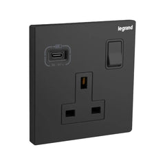 Legrand Galion 1 Gang Single Pole Switched Socket Outlet with USB C 18W Charger 282483A - Slide 2