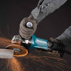 Makita Compact Angle Grinder 110mm 710W 9553HNG - Slide 5