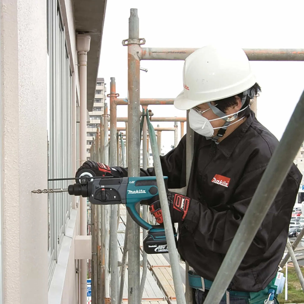 Makita Cordless Rotary Hammer SDS Plus 20mm 18V Lithium-Ion DHR202RTJ