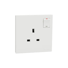 Schneider Electric AvatarOn C Switched Socket 13A 250V 1 Gang E8715_WE - White - Slide 1
