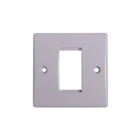 Schneider Electric Euro Modular Plate 1 Module GU8050 - White