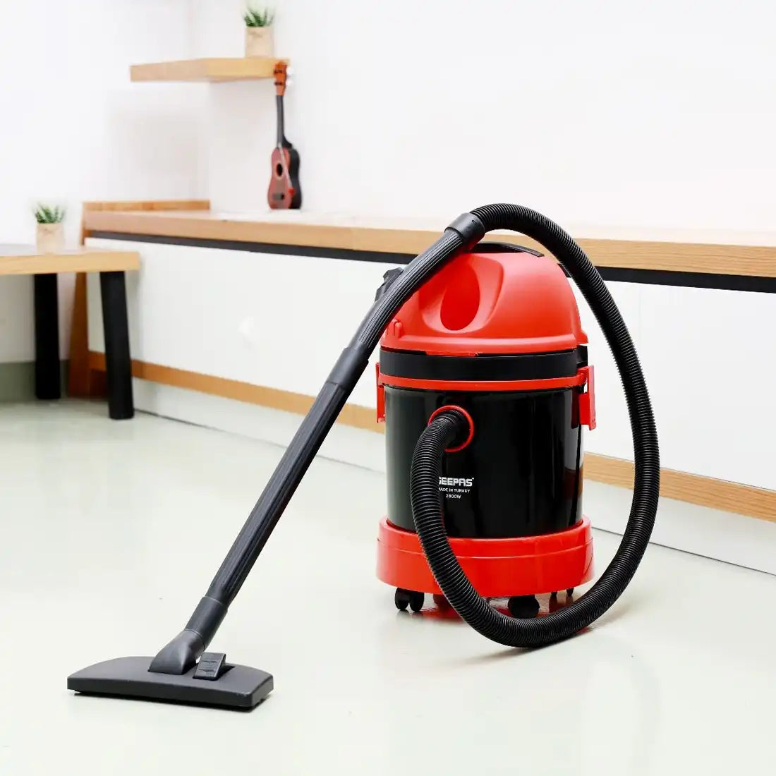 Geepas GVC19026 Vacuum Cleaner, 20L 2800W - Red & Black